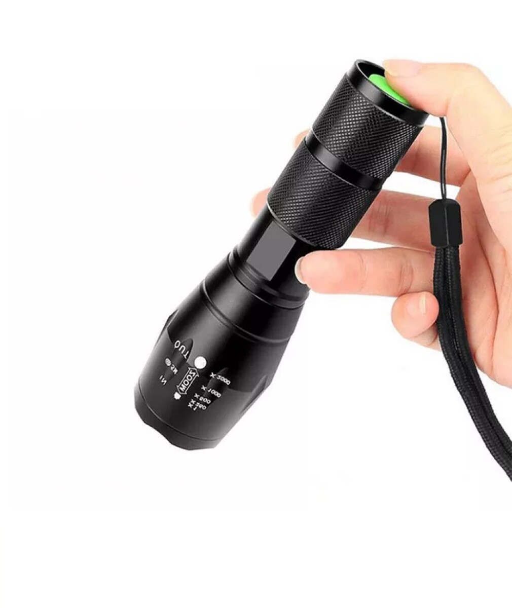 Linterna LED pequeña 5 modos — Aventureros