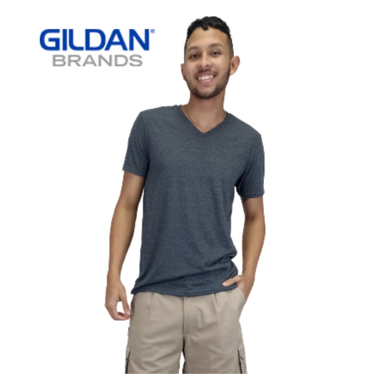 Camiseta Básica Gildan Escote V - Gris oscuro 