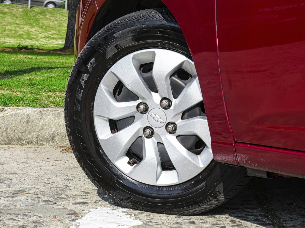 Chevrolet Joy 1.0 Extra Full | Permuta / Financia Chevrolet Joy 1.0 Extra Full | Permuta / Financia