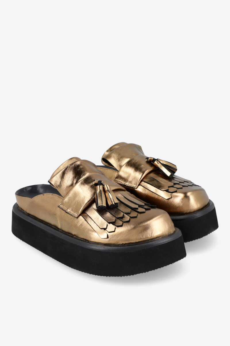 ZUECO CON PLATAFORMA Y FLECOS Oro