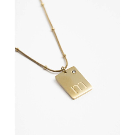 Cadena Corta Dije ''m'' Acero Dorado