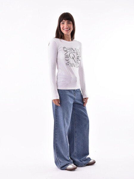 REMERA MOLI VARIANTE 4