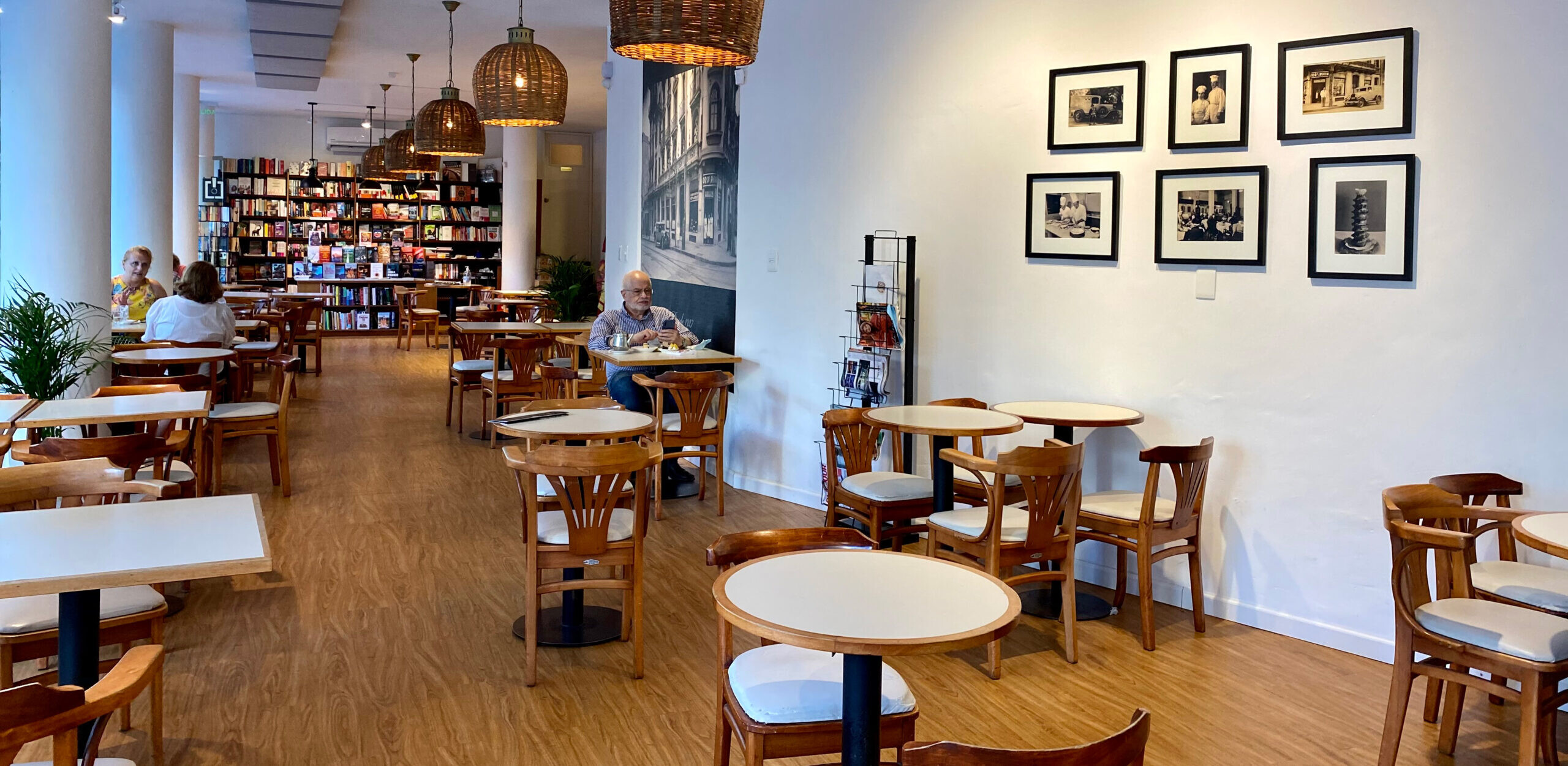 Oro del Rhin Cafe Pocitos