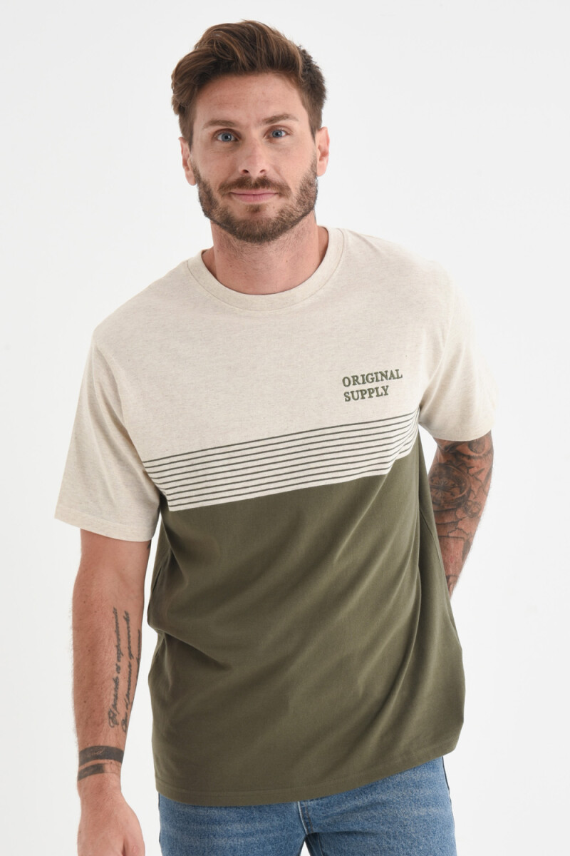 Camiseta manga corta a rayas con estampa - Verde militar 