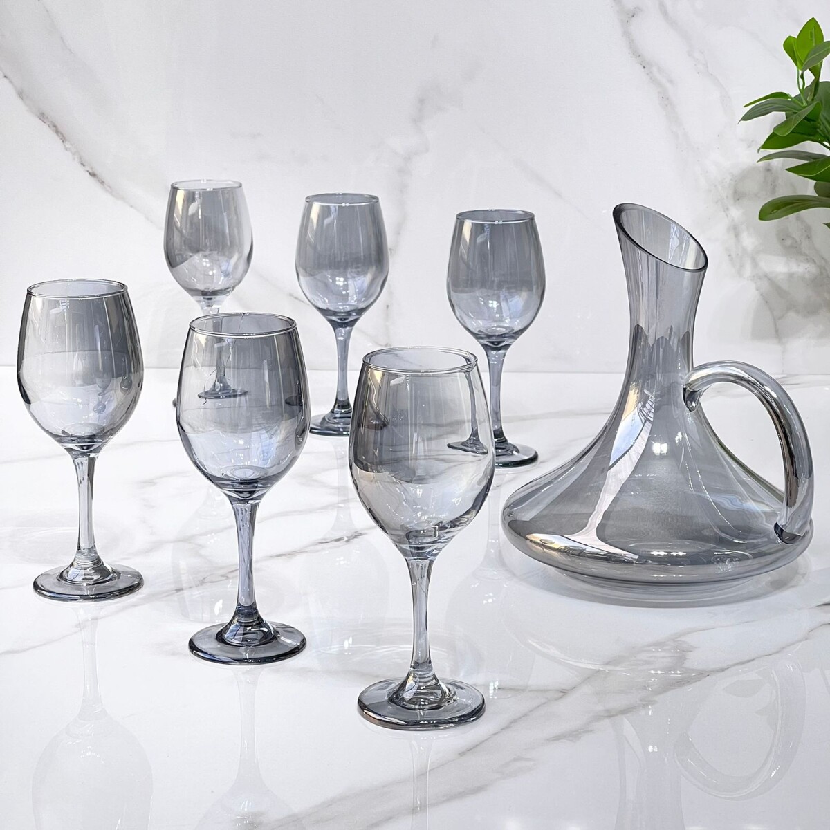 Juego De 6 Copas 350ML + Decanter 1.5L Vidrio Negro 