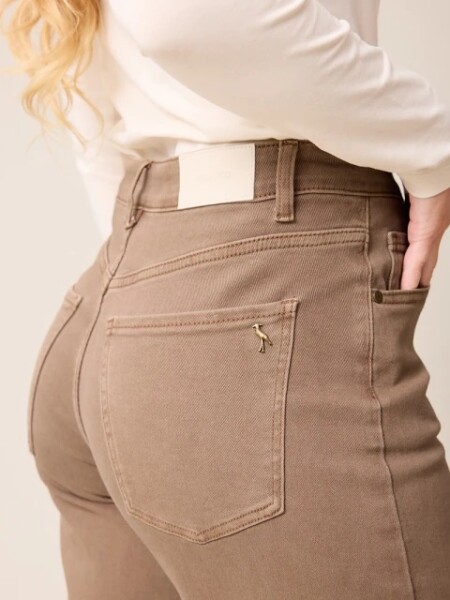 VAQUERO POLANCO ERNAUS NUEZ