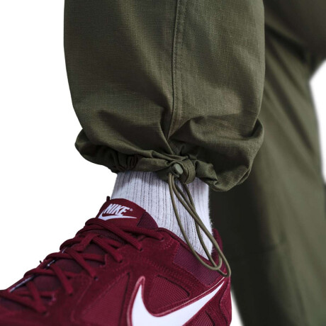 Pantalón Nike Sportswear Club Woven Cargo de Hombre Verde