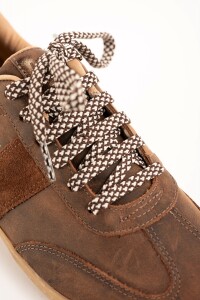 Zapatilla Cuero Combinada Chocolate