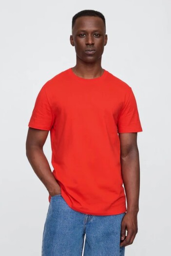 Remera Bàsica Manga Corta Hombre Poster Red