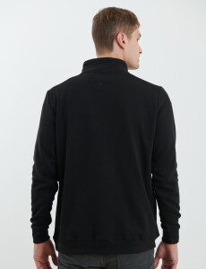 470919 REMERA HARRY Negro