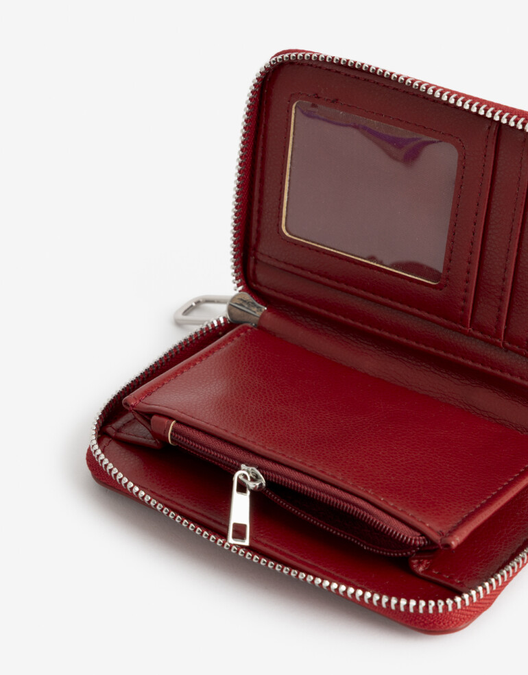 Billetera Zip Round Billetera Con Tachas - Rojo Burdeaux