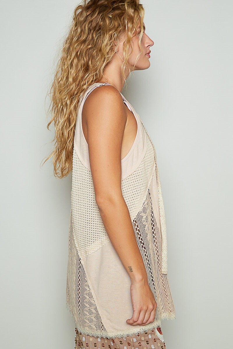 TOP SIN MANGAS Beige