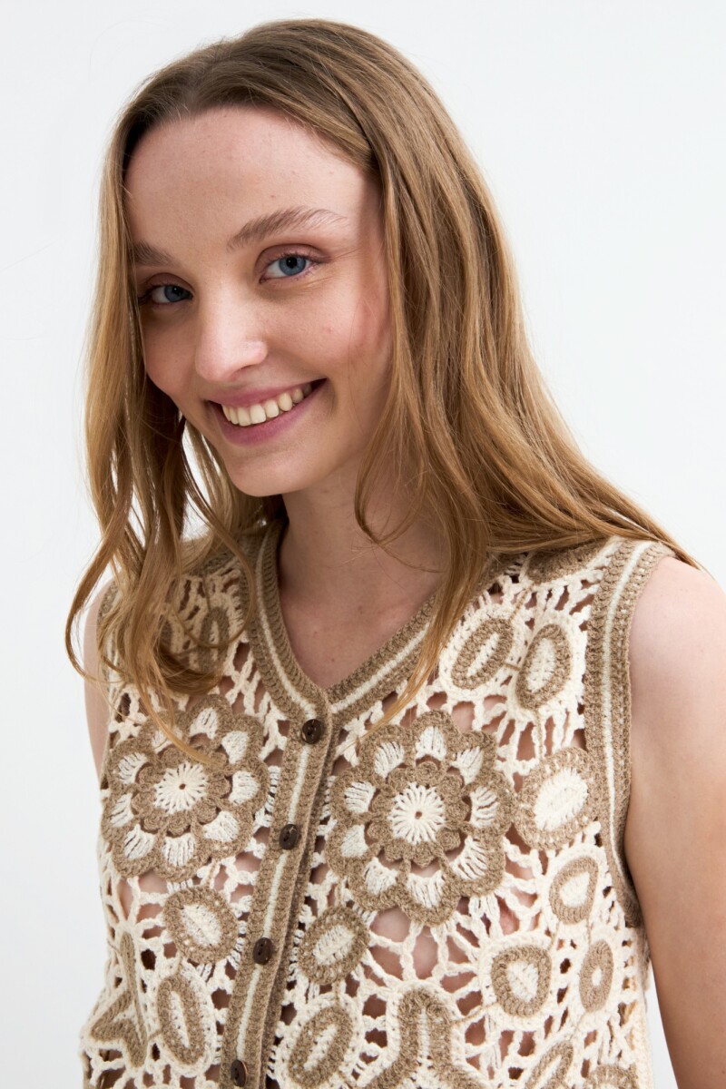 Chaleco crochet calado floral BEIGE