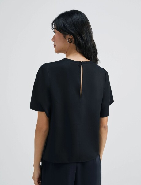 BLUSA CON MANGAS EVASÉ NEGRO