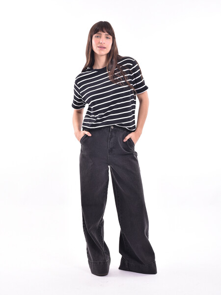 REMERA HESTIA VARIANTE 1