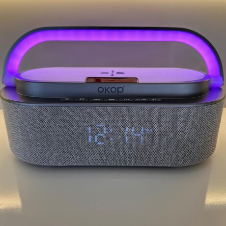 Parlante Portátil Okop KP-578 Bluetooth con Reloj Digital/Alarma/Cargador Inalámbrico Parlante Portátil Okop KP-578 Bluetooth con Reloj Digital/Alarma/Cargador Inalámbrico