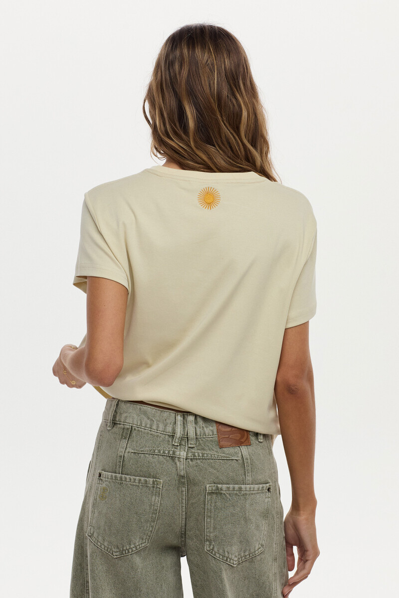 Remera Daydream Beige