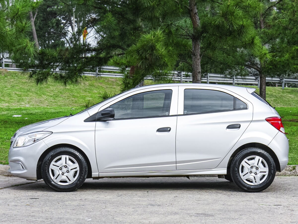 Chevrolet Joy 1.0 Extra Full | Permuta / Financia Chevrolet Joy 1.0 Extra Full | Permuta / Financia