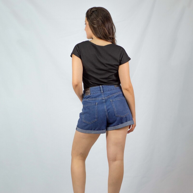 Remera Lumière Black