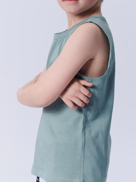 Musculosa básica Verde