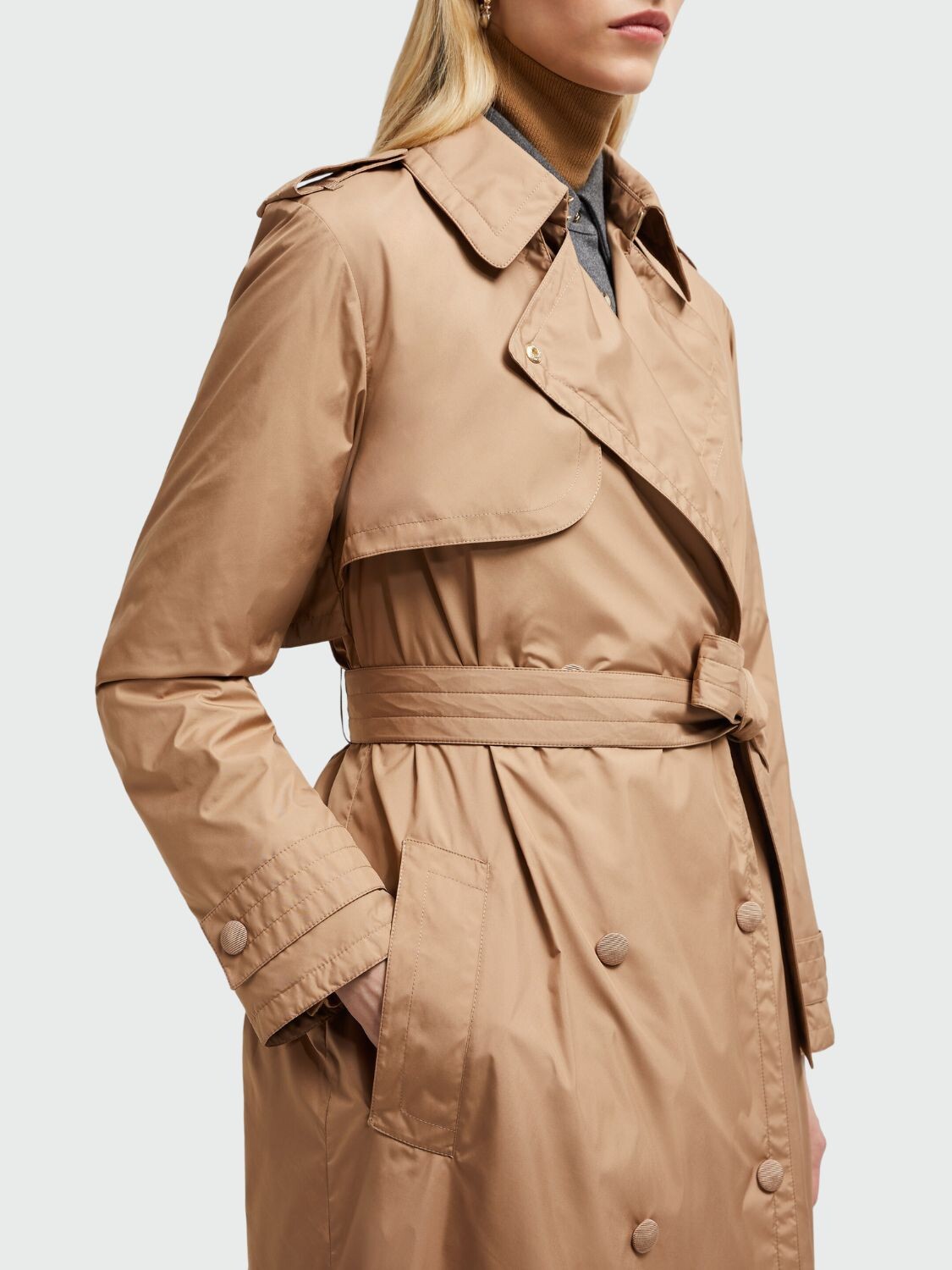 Moncler - Gabardina de plumas, Barbetane Beige