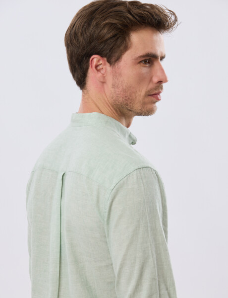 CAMISA LISA DE LINO CUELLO MAO Menta