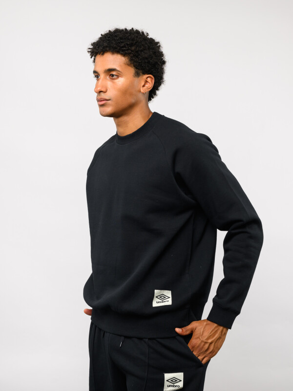 BUZO A LA BASE RLXD Umbro Hombre 002