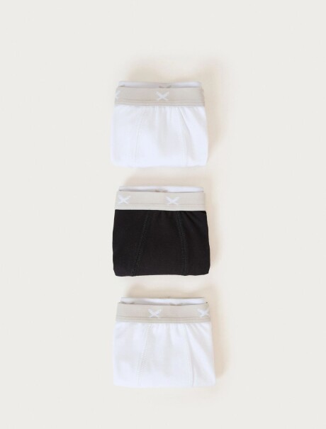 KIT DE 3 CALZONCILLOS INFANTIL MULTICOLOR