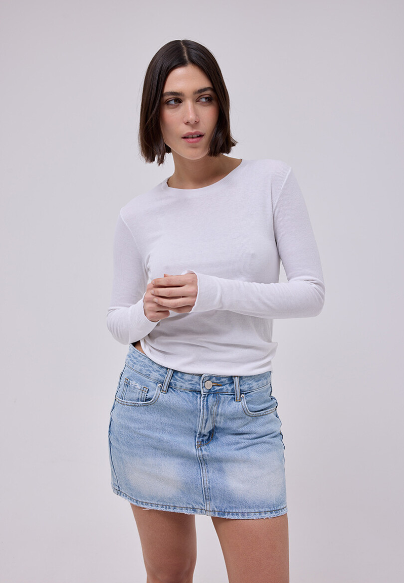 Remera Lila Blanco