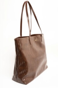 Travel Bag Trenzada Cuero Vegano Chocolate