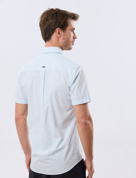 CAMISA LISA DE ALGODÓN Celeste