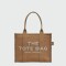 Marc Jacobs - The Tote Bag, grande tejido Camel