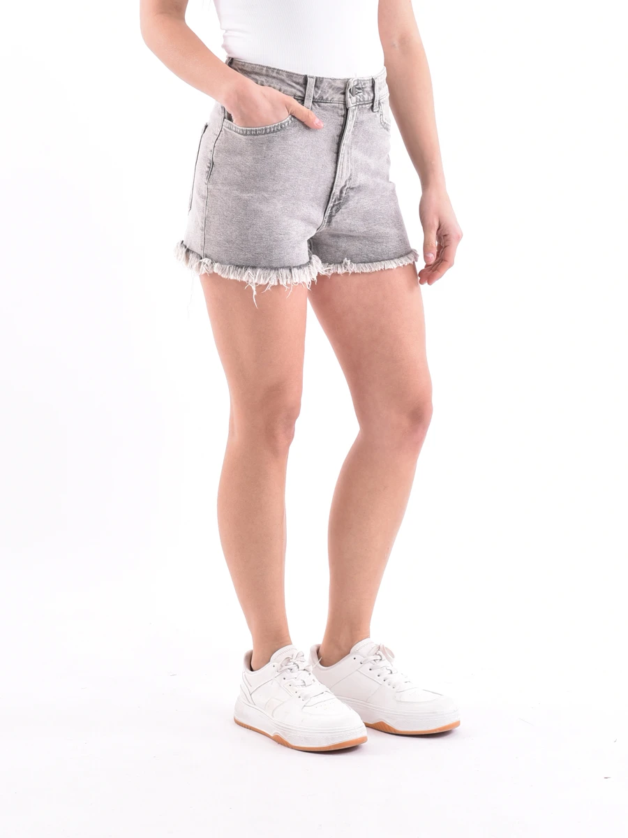 SHORT JEAN TIRO ALTO - GRIS 