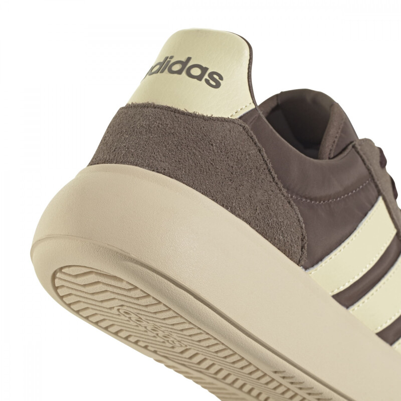 Championes ADIDAS BARREDA DECODE T de Hombre - JR3519 Marron-beige