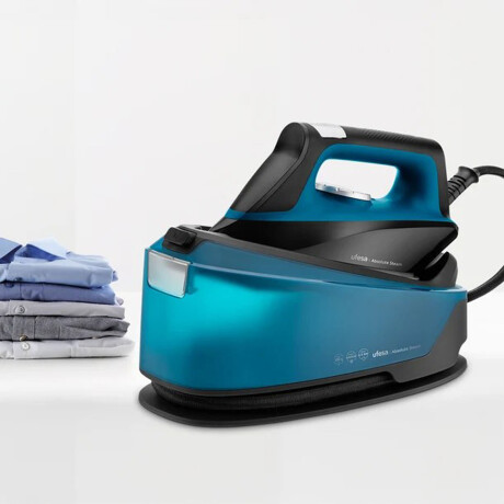 CENTRO DE PLANCHADO UFESA 2400W AZUL ABSOLUTE STEAM