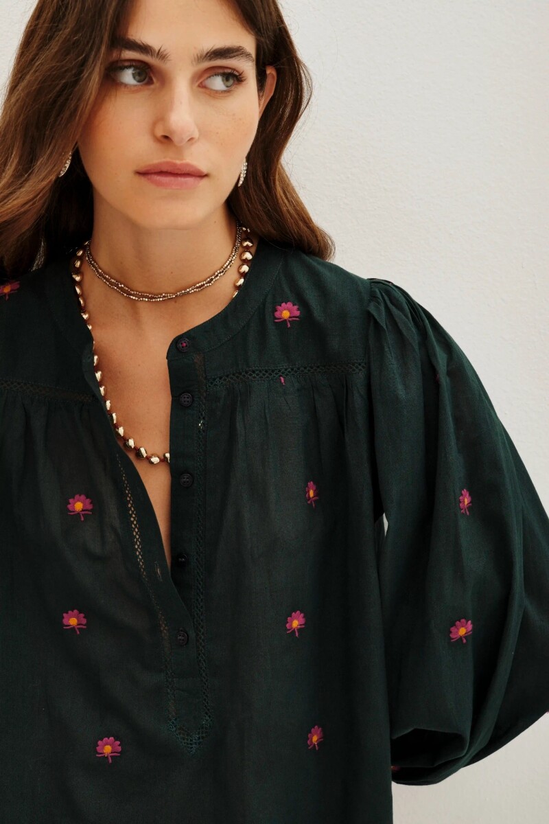 Camisa Maru Embro Verde