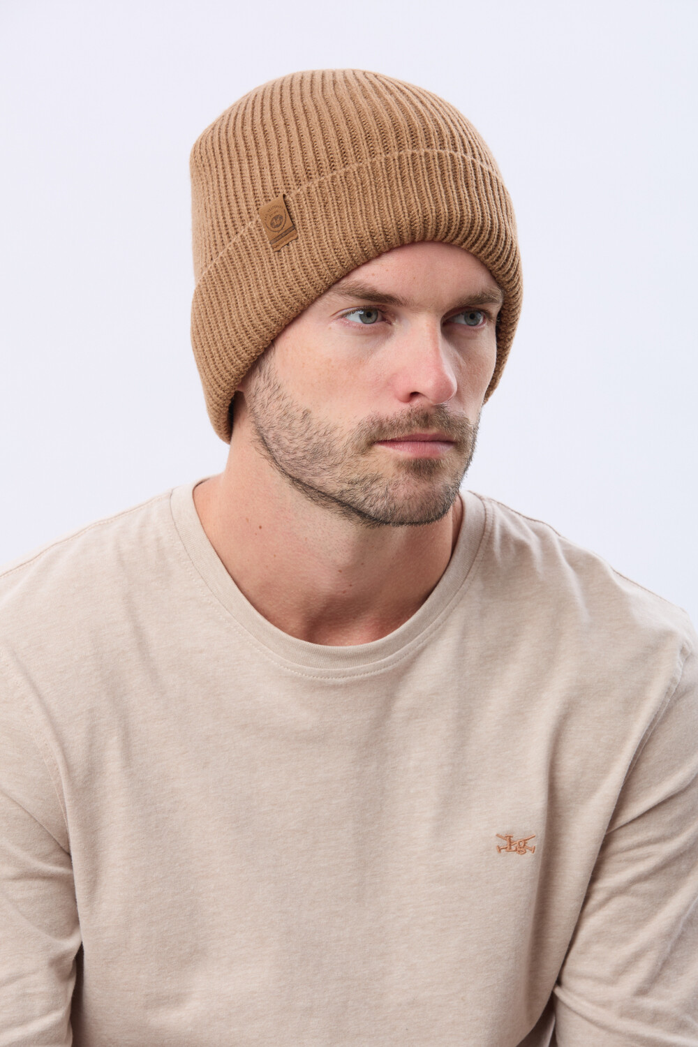 GORRO TEJIDO Beige