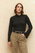 POLERA ROMAN Negro