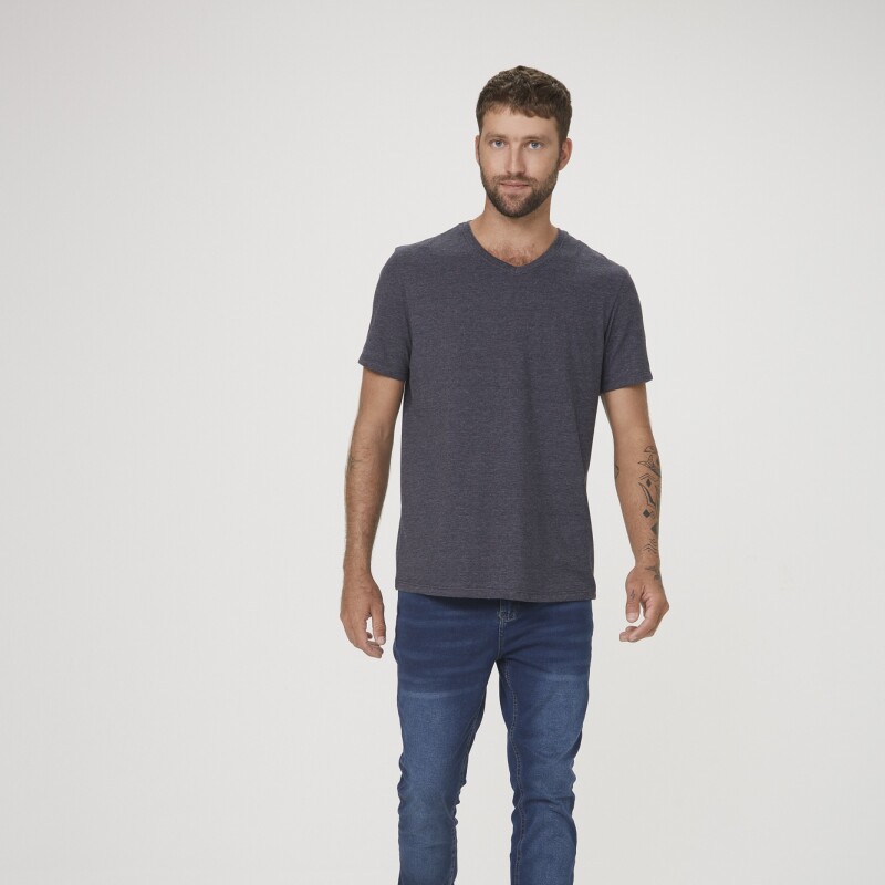 CAMISETA MM MASC PRETO MESCLA
