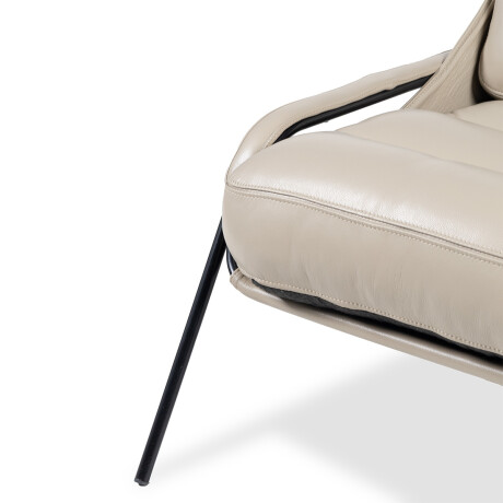 Butaca Magiolina - Cuero Básico 519 (Beige)