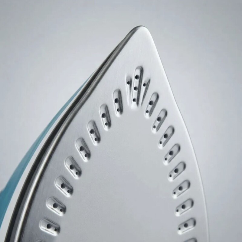 Plancha A Vapor Punktal con Cable base cerámica 360 2200w Celeste