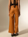 Pantalon Nauia Caramelo