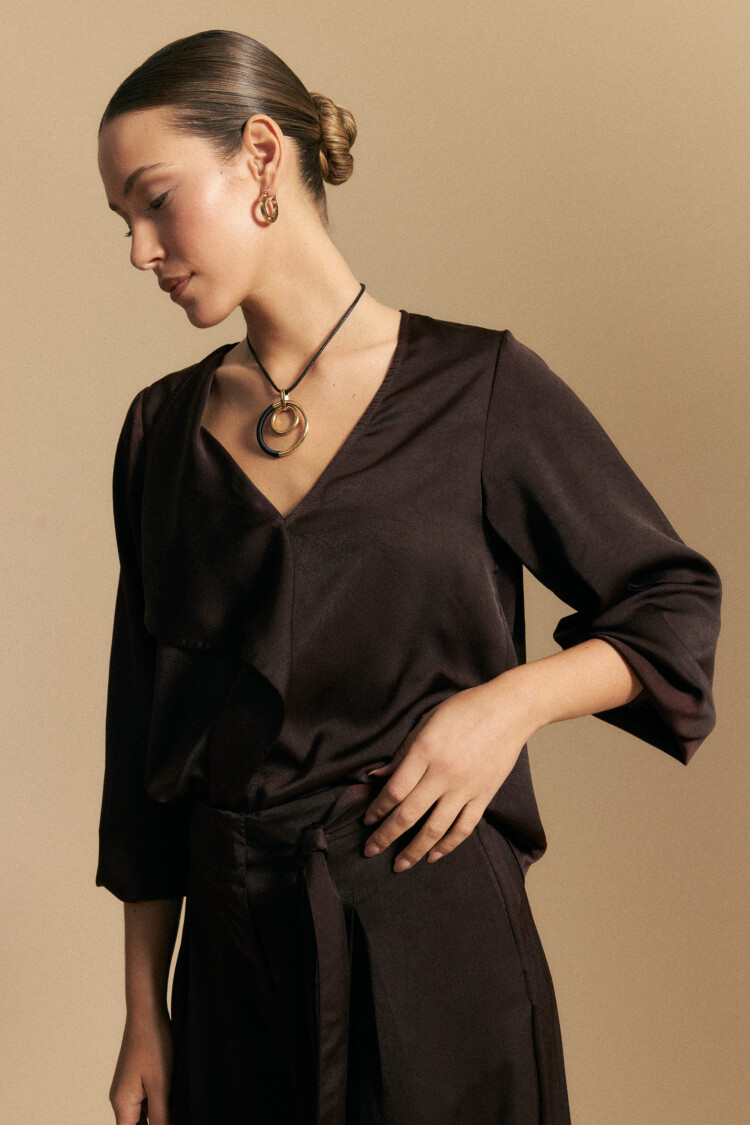 BLUSA LOE Chocolate