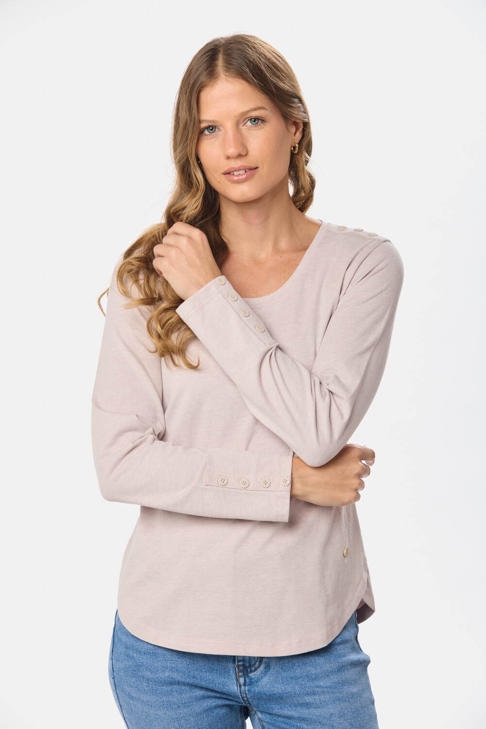 REMERA LISA CON BOTONES Beige