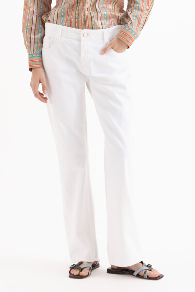 JEANS STRAIGHT CLASSIC WHITE Blanco