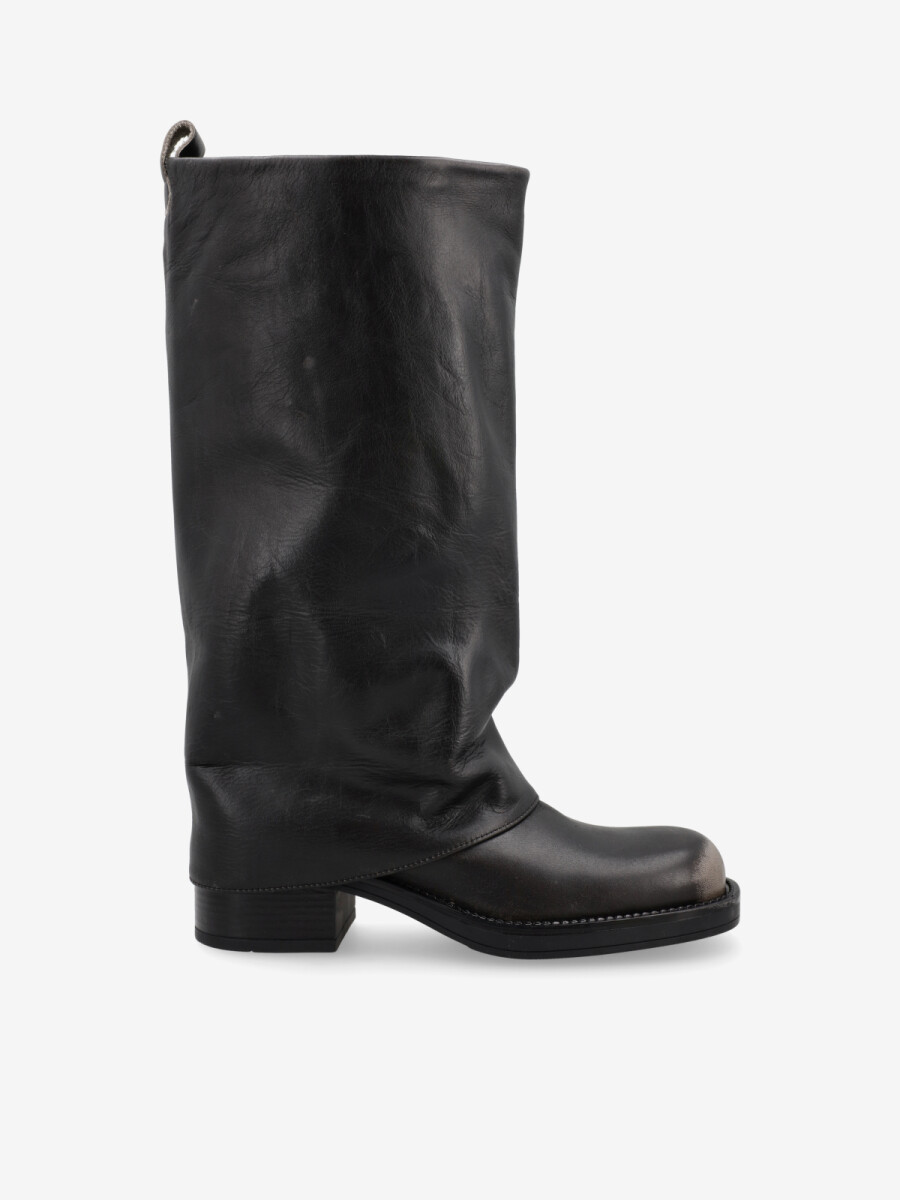 BOTAS 