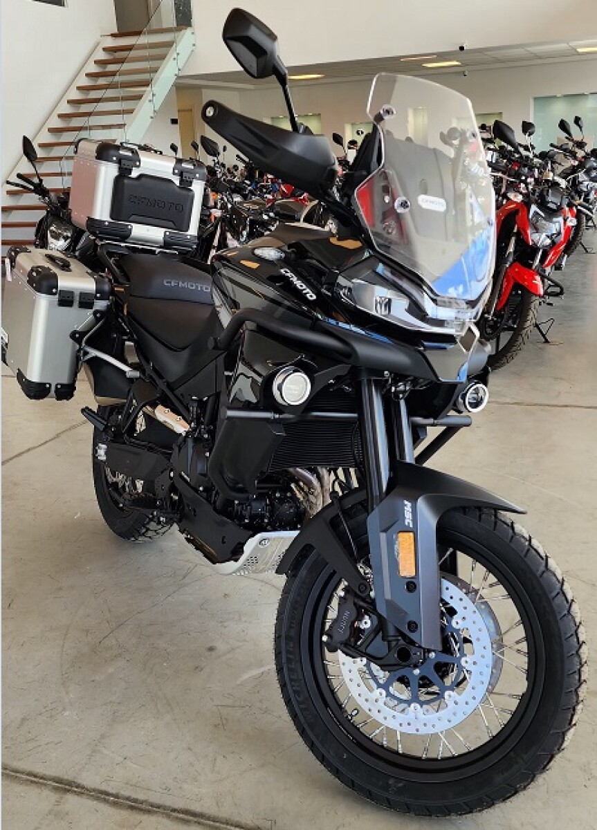 CFMoto 800MT Explore - Con Valijas - Reserva 