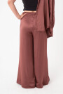 PANTALÓN DE TEJIDO ARRUGADO Violeta