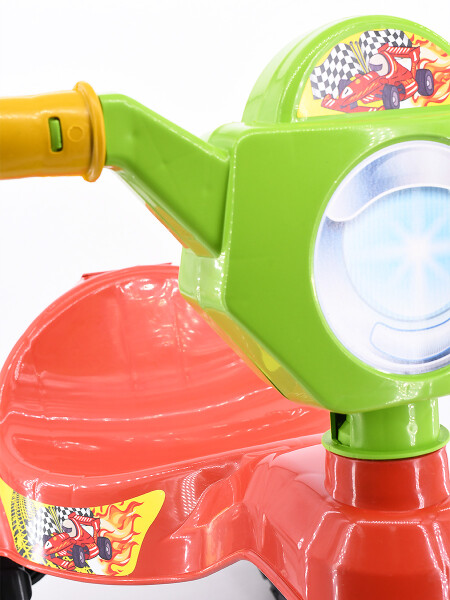 TRICICLO SUPER HEROES ROJO