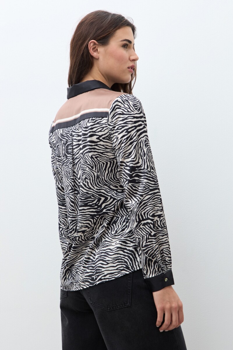 Camisa animal print negro